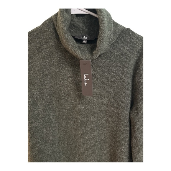 Lulu's Heather Gray Long Sleeve Dress - Picture 2 of 3